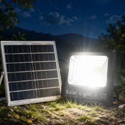 den-tp-solar-dp11-200w-chieu-sang-nguyen-dem